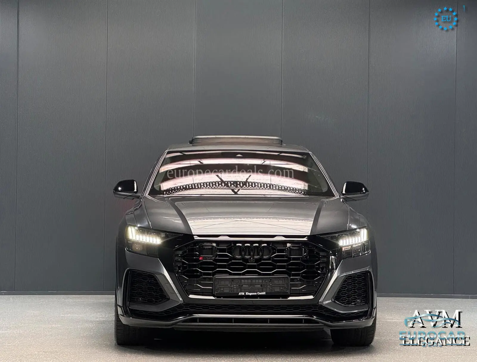 Audi RSQ8