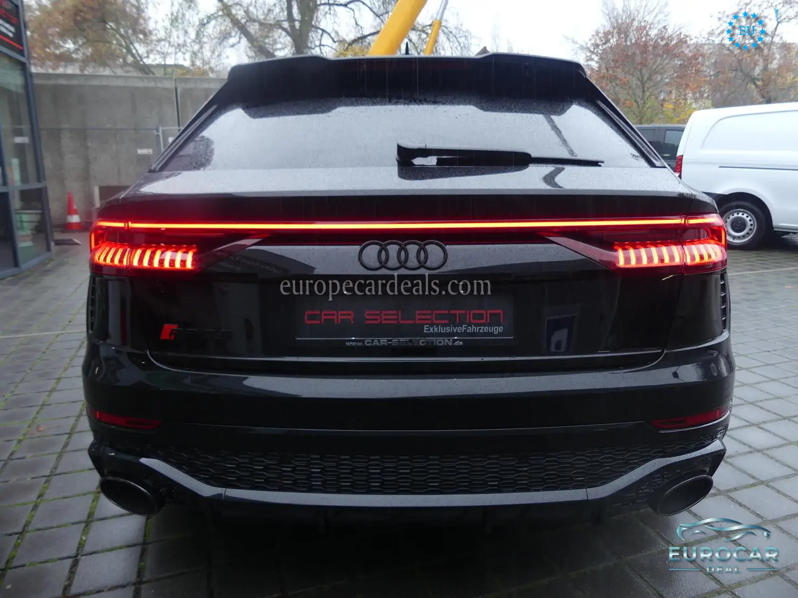 Audi RSQ8