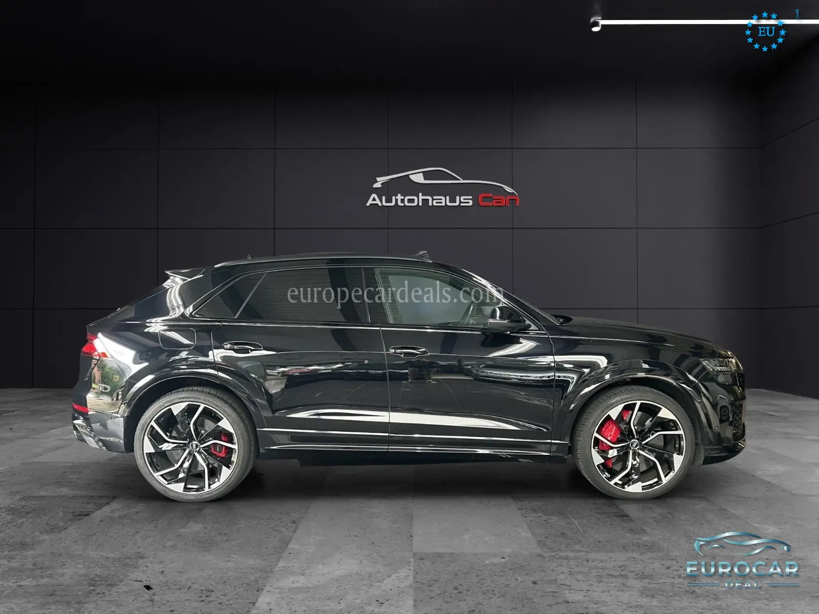 Audi RSQ8