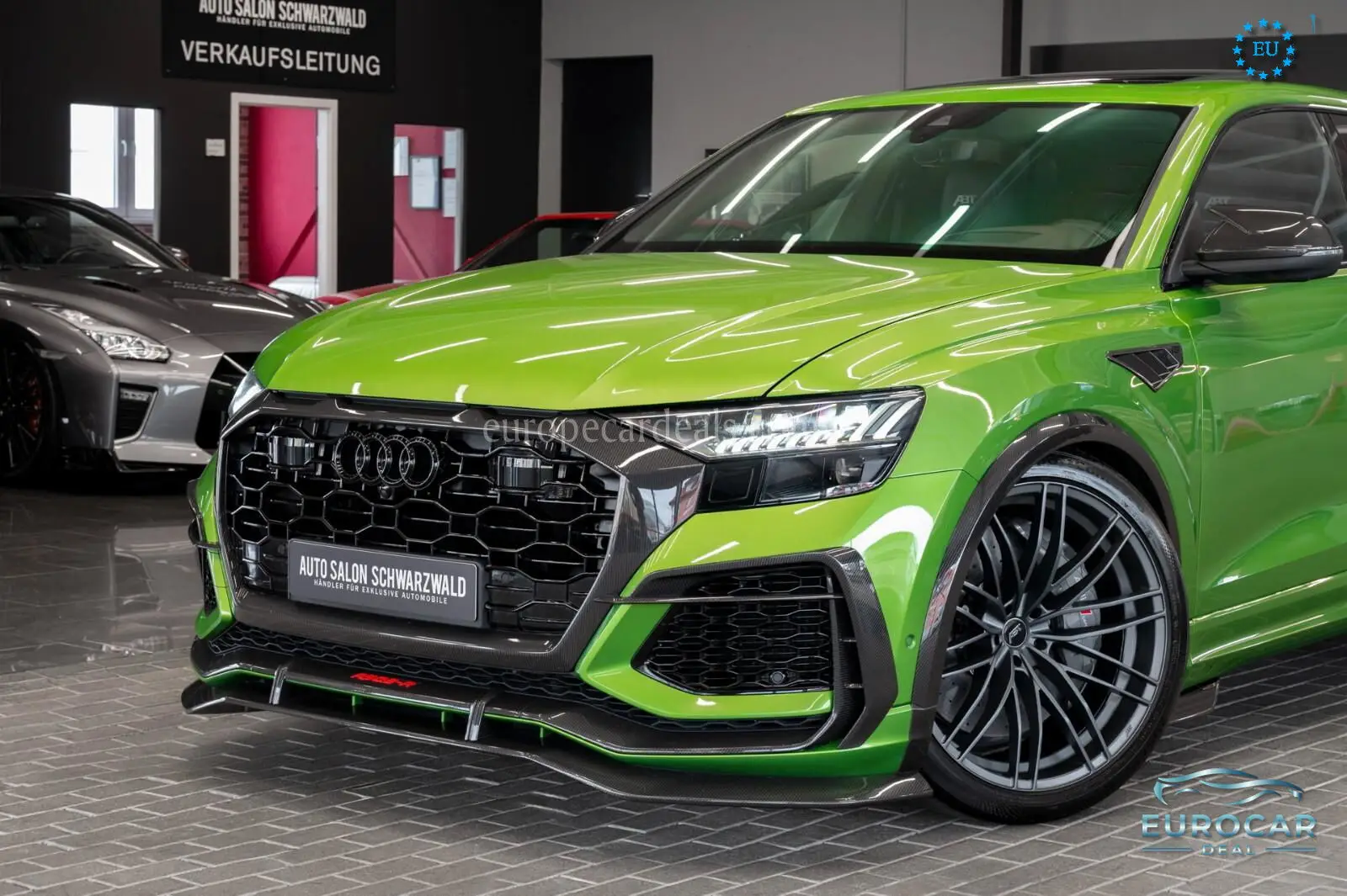 Audi RSQ8