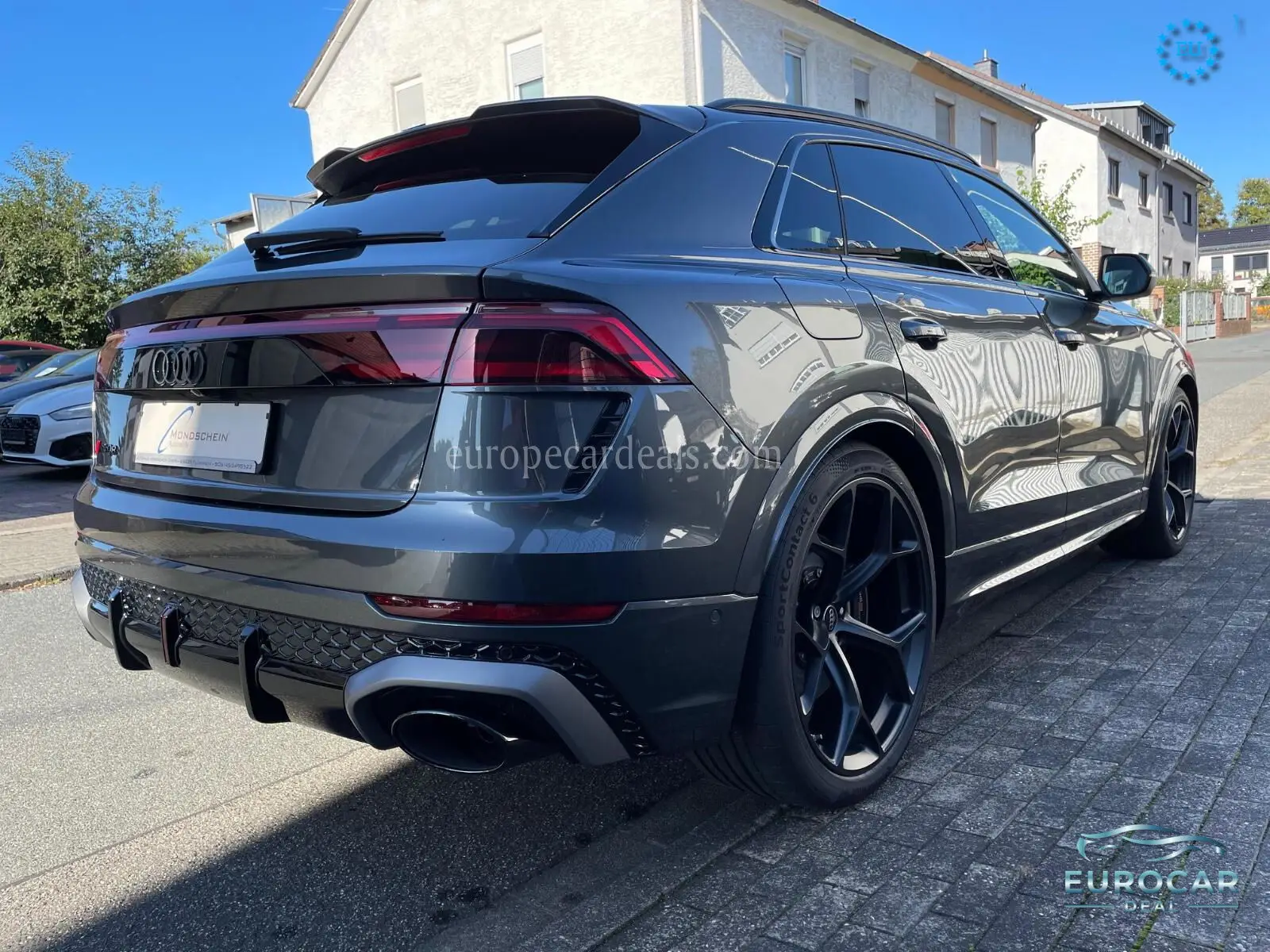 Audi RSQ8