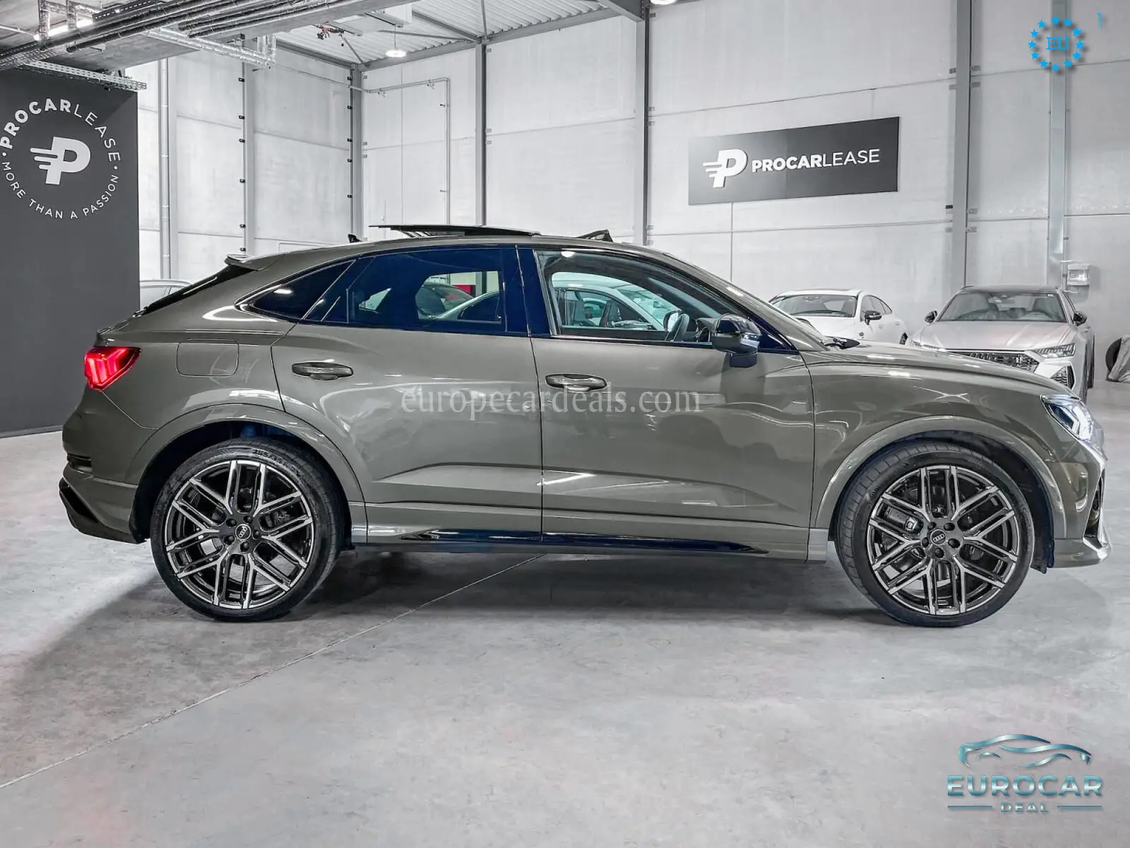 Audi RSQ3