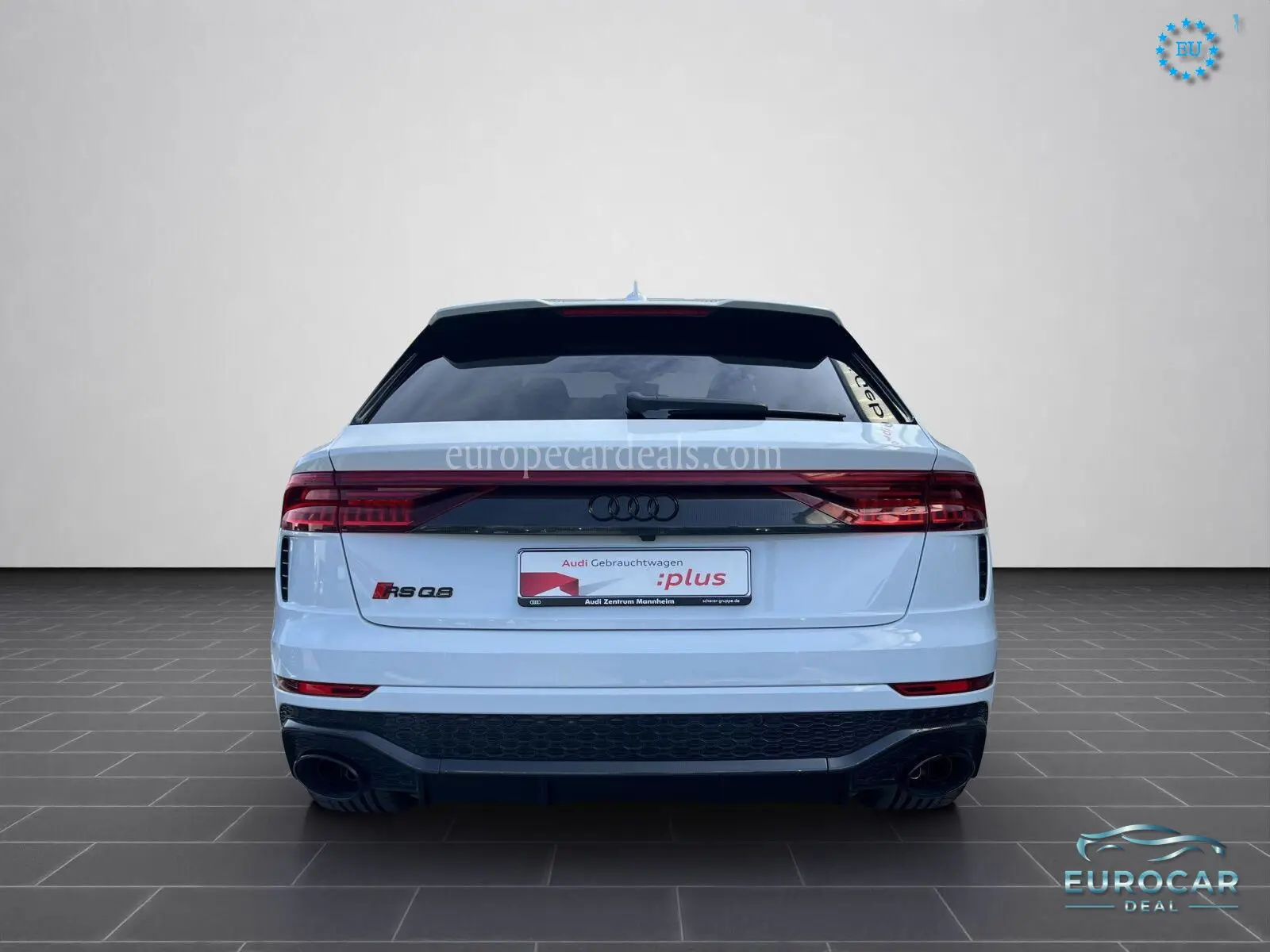 Audi RSQ8