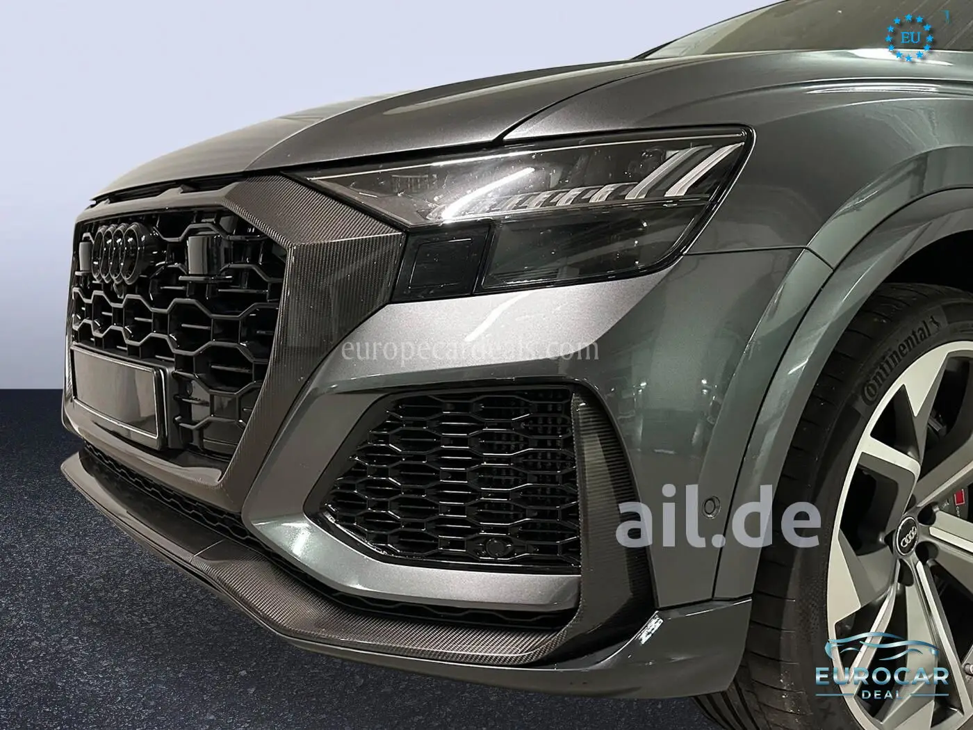 Audi RSQ8