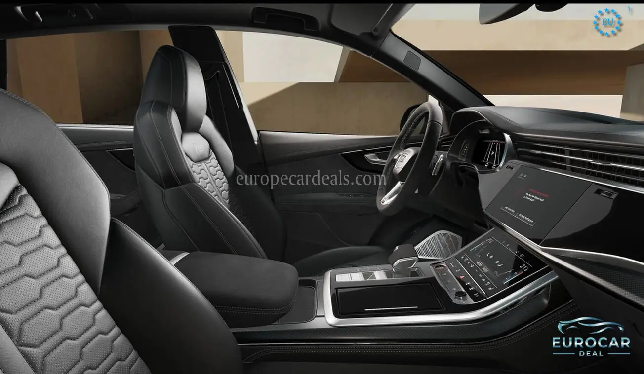 Audi RSQ8