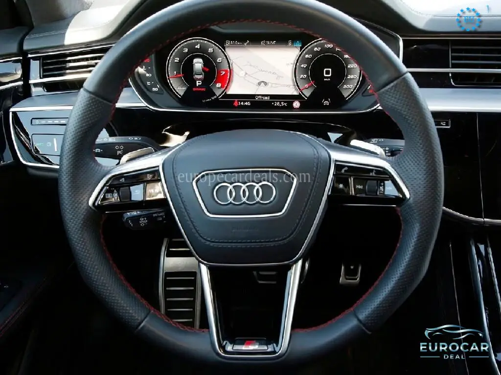 Audi S8