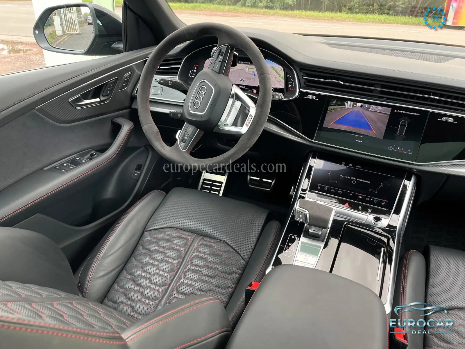 Audi RSQ8