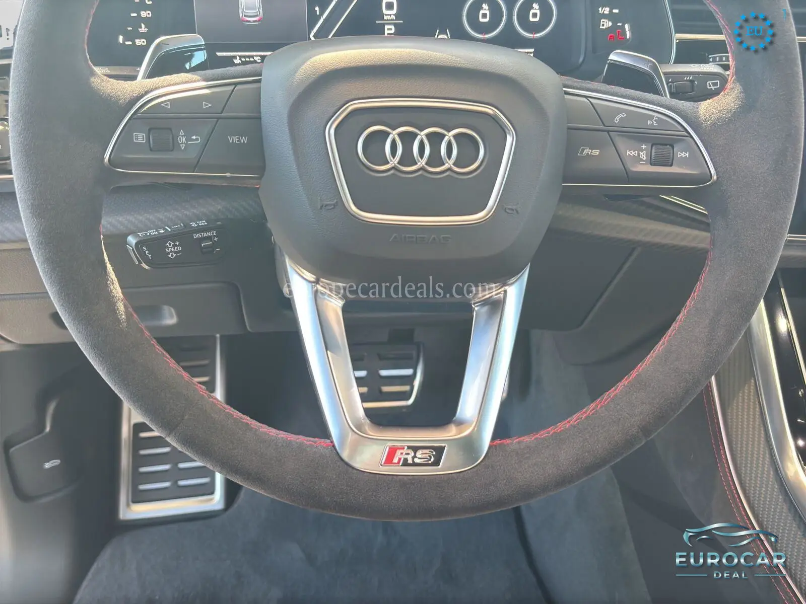 Audi RSQ8