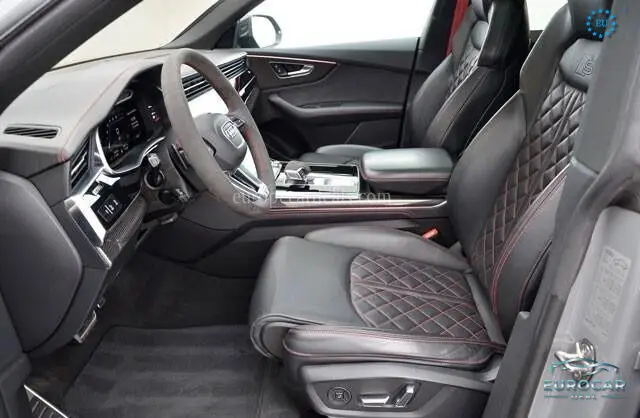 Audi SQ8