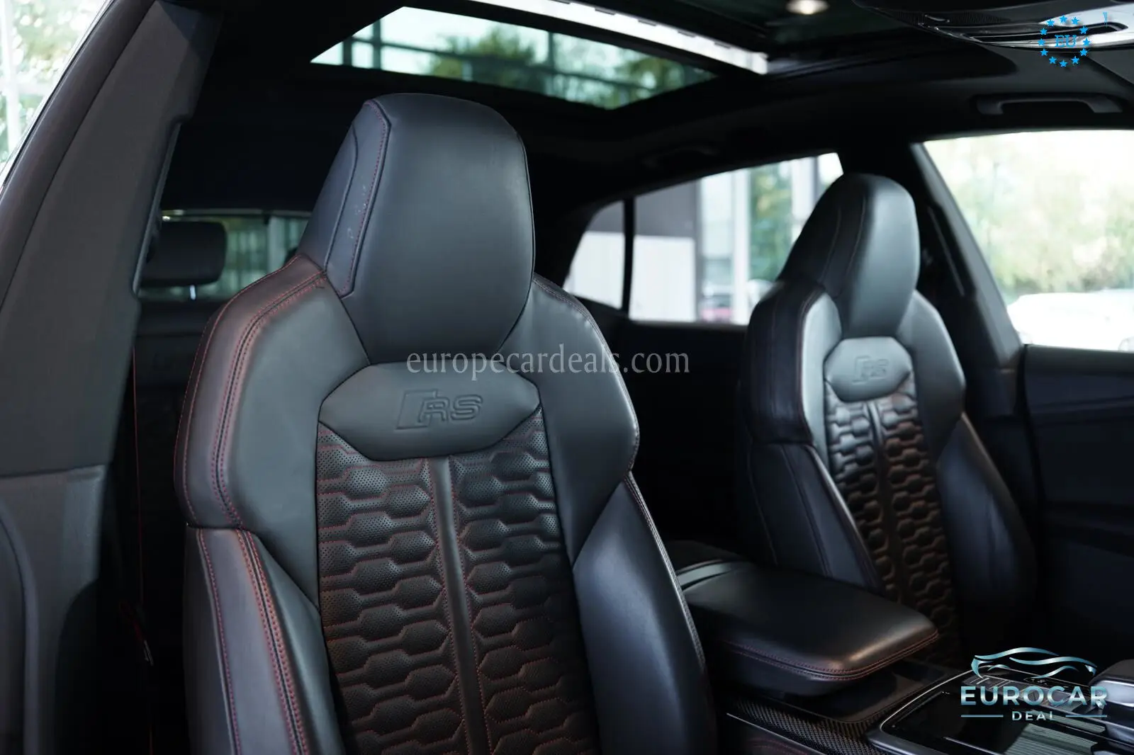 Audi RSQ8