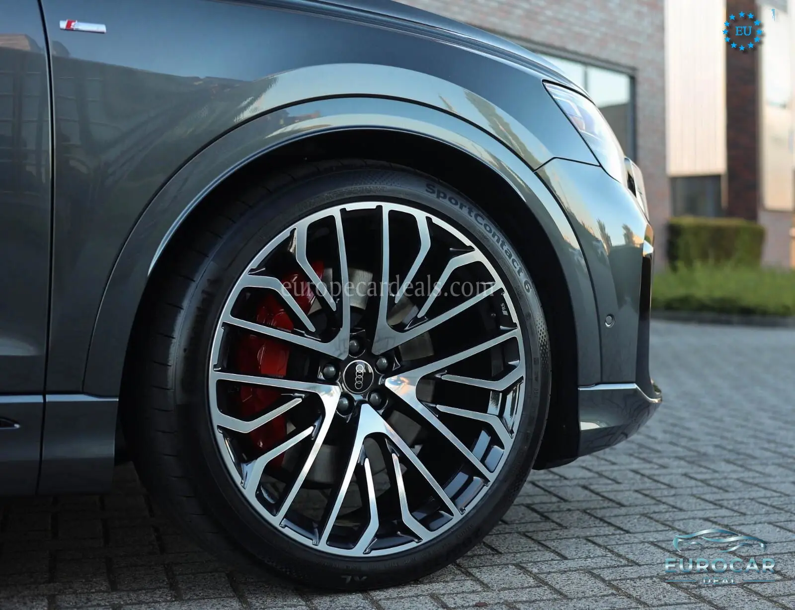 Audi Q8