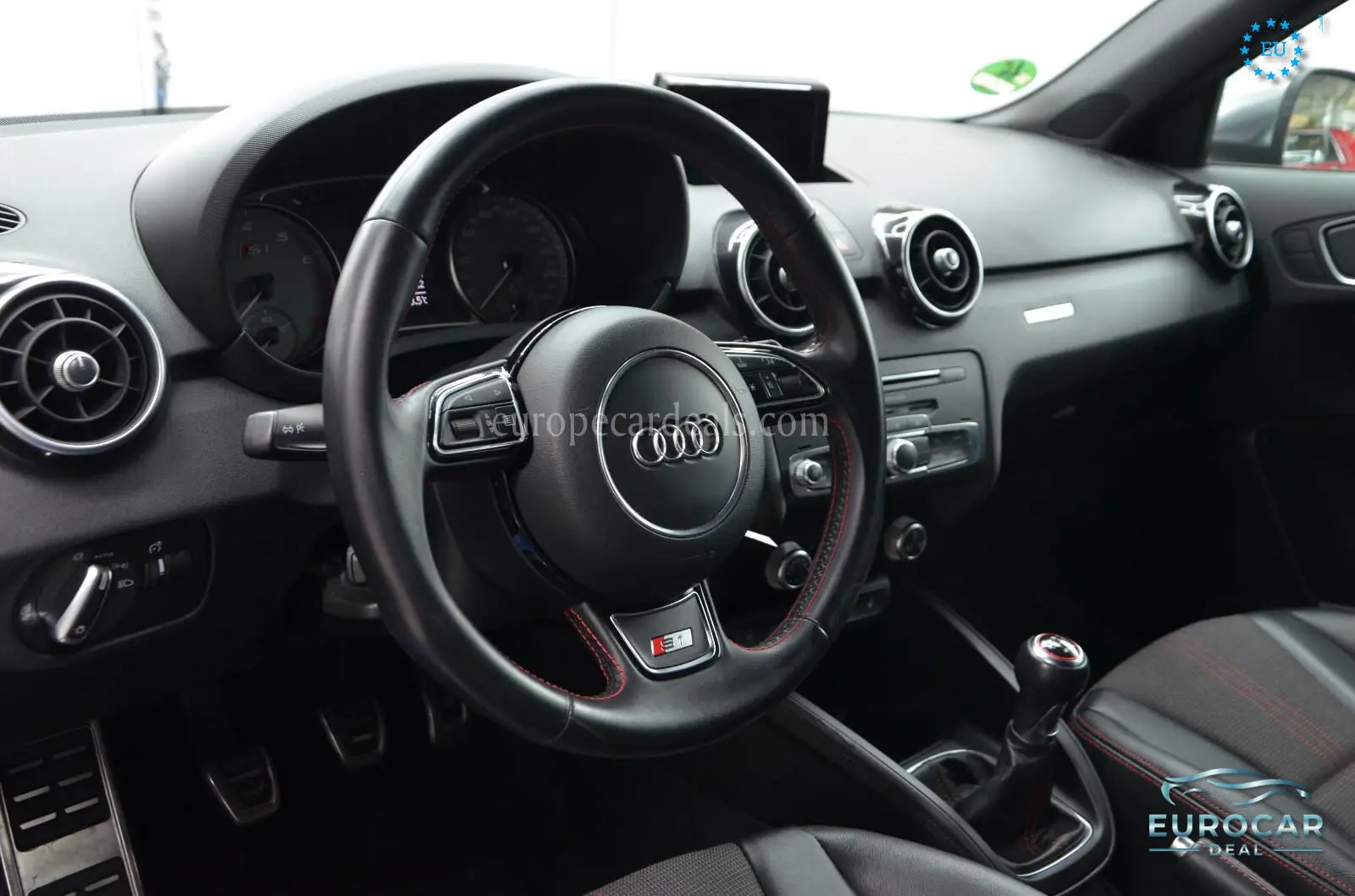 Audi S1