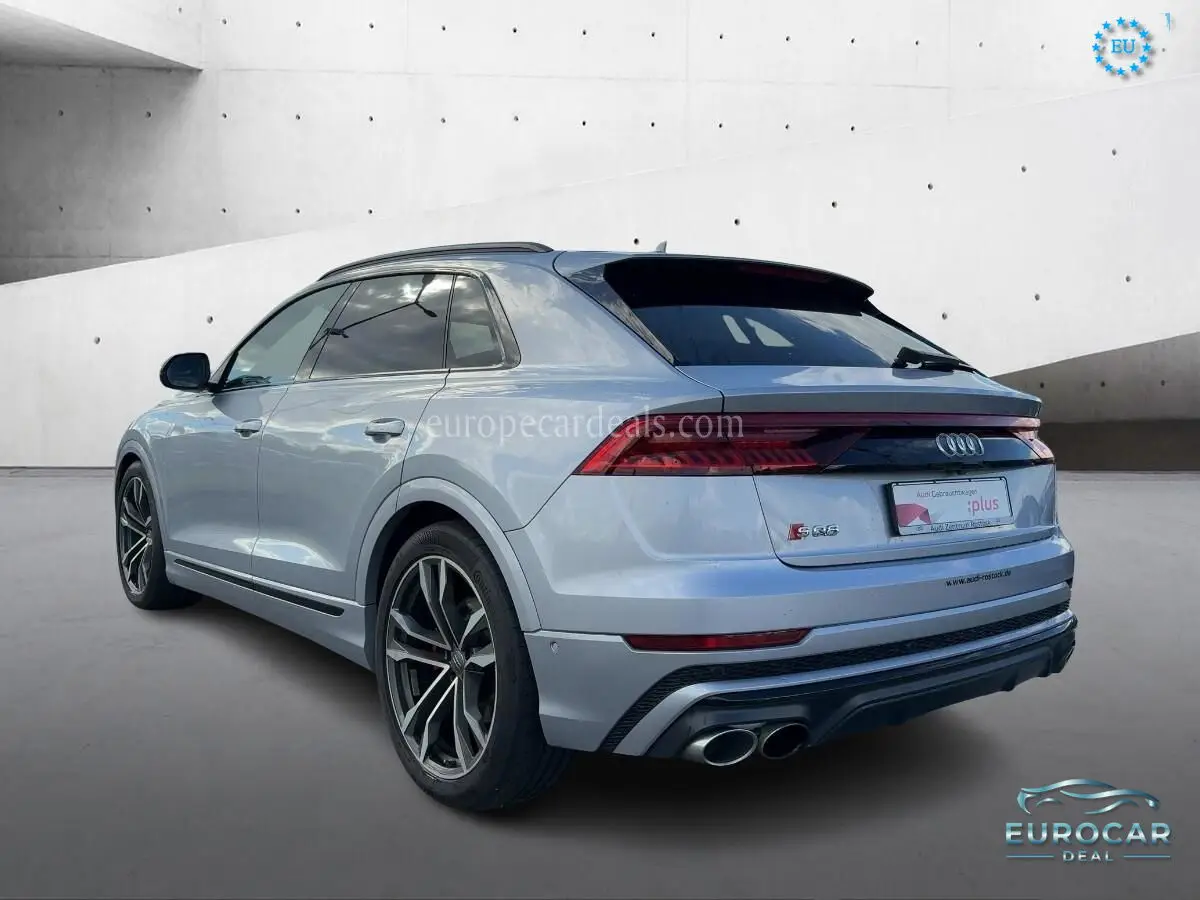 Audi SQ8