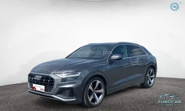 Audi Q8