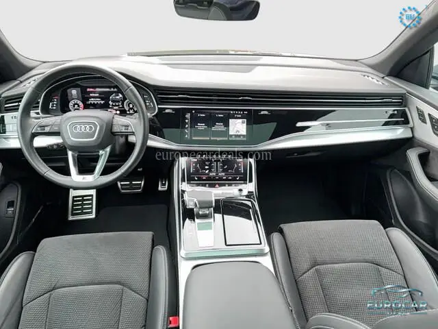 Audi SQ8