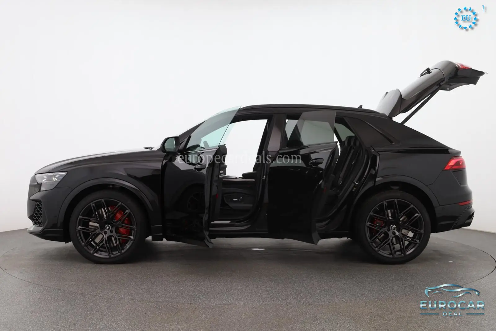 Audi RSQ8