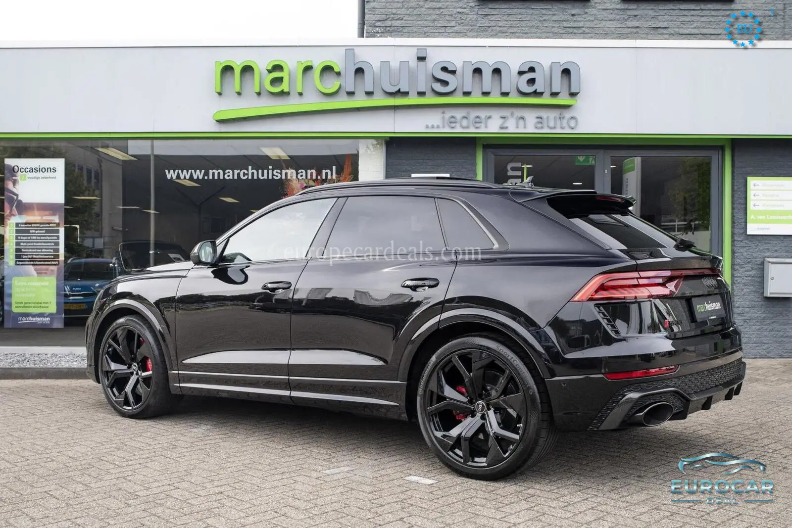 Audi RSQ8
