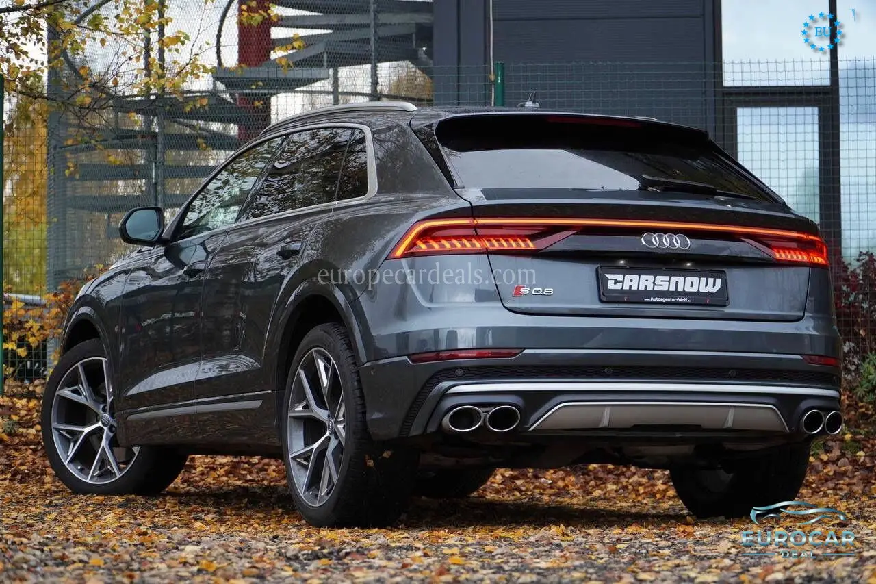 Audi SQ8