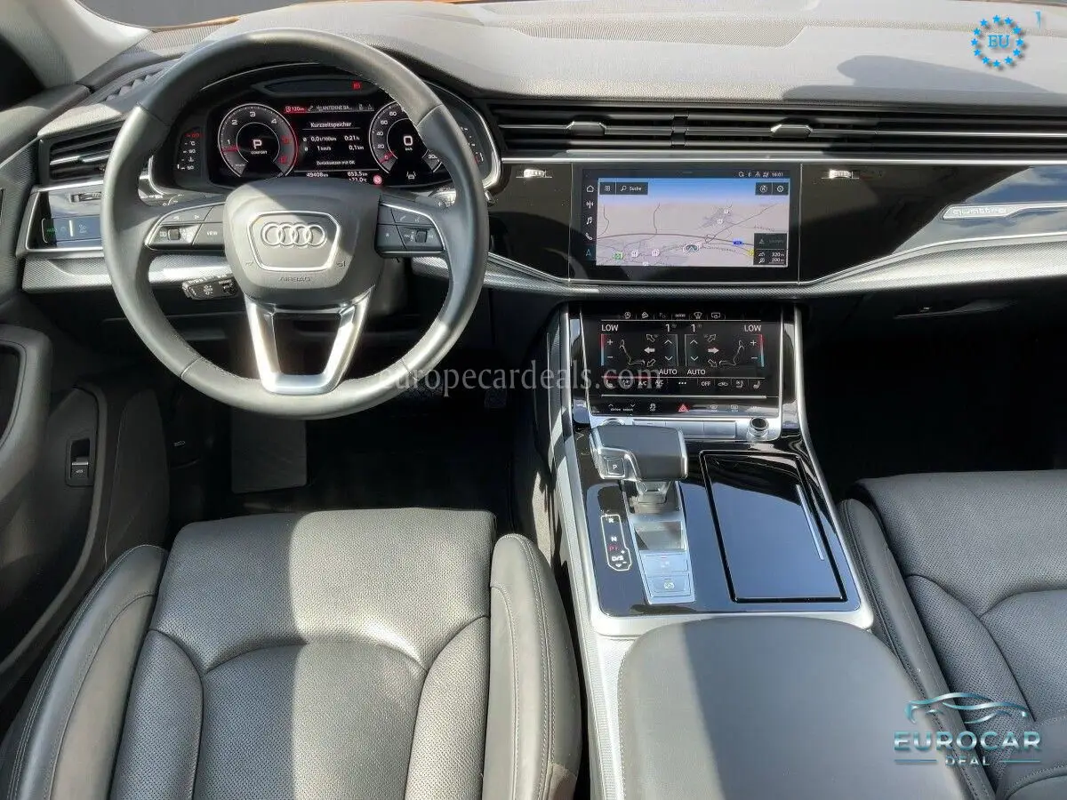 Audi Q8