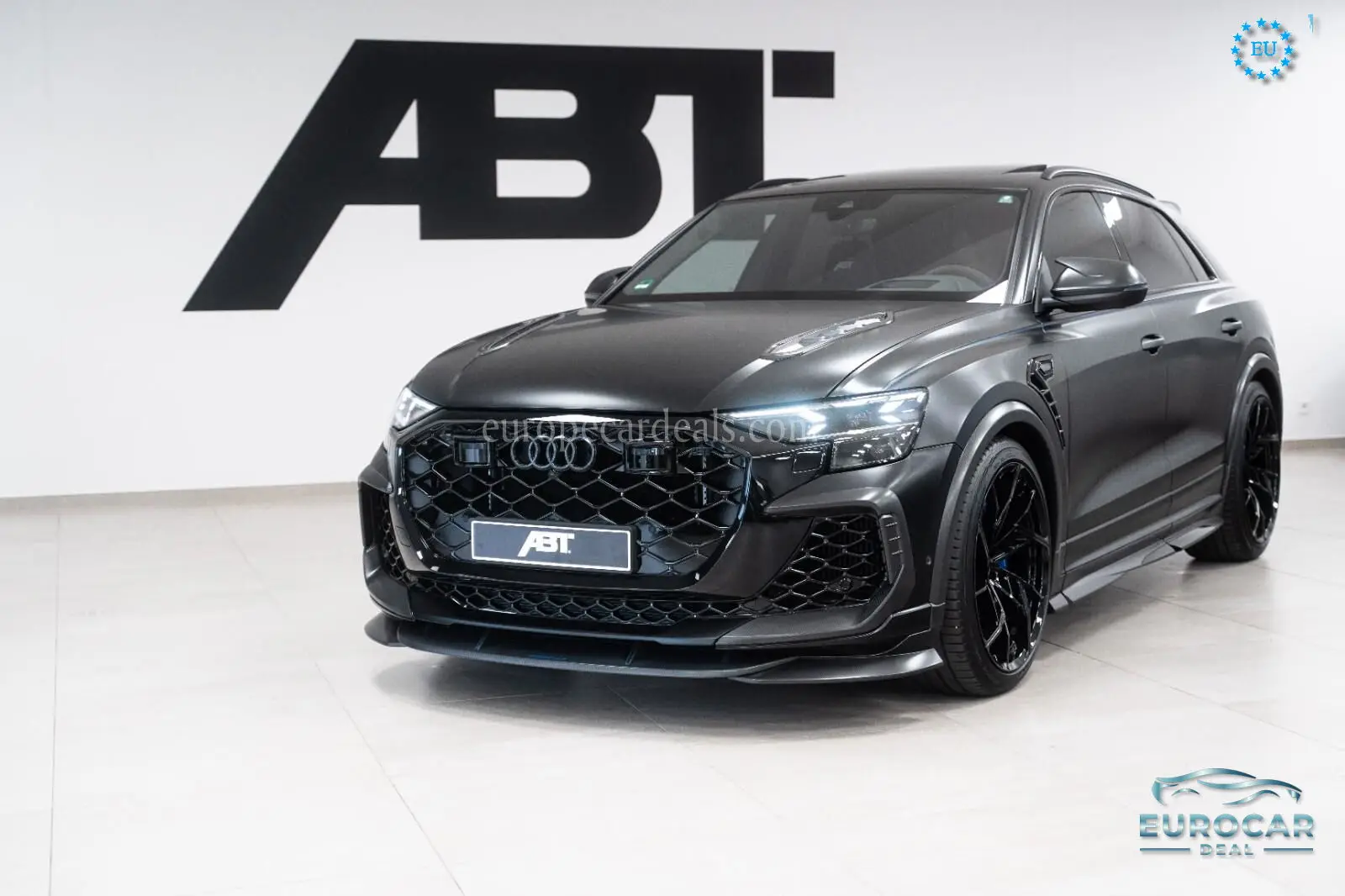 Audi RSQ8