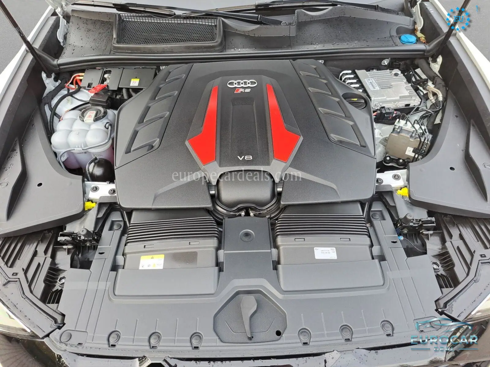 Audi RSQ8
