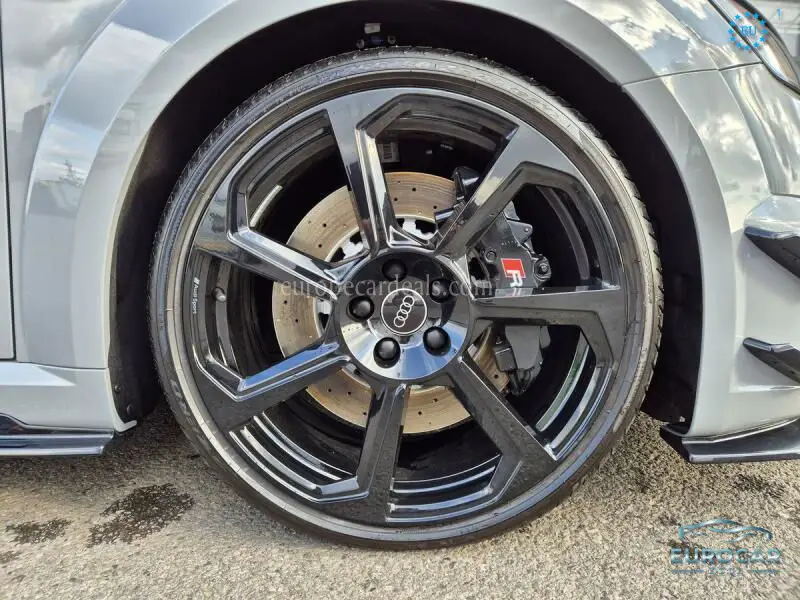 Audi TT RS