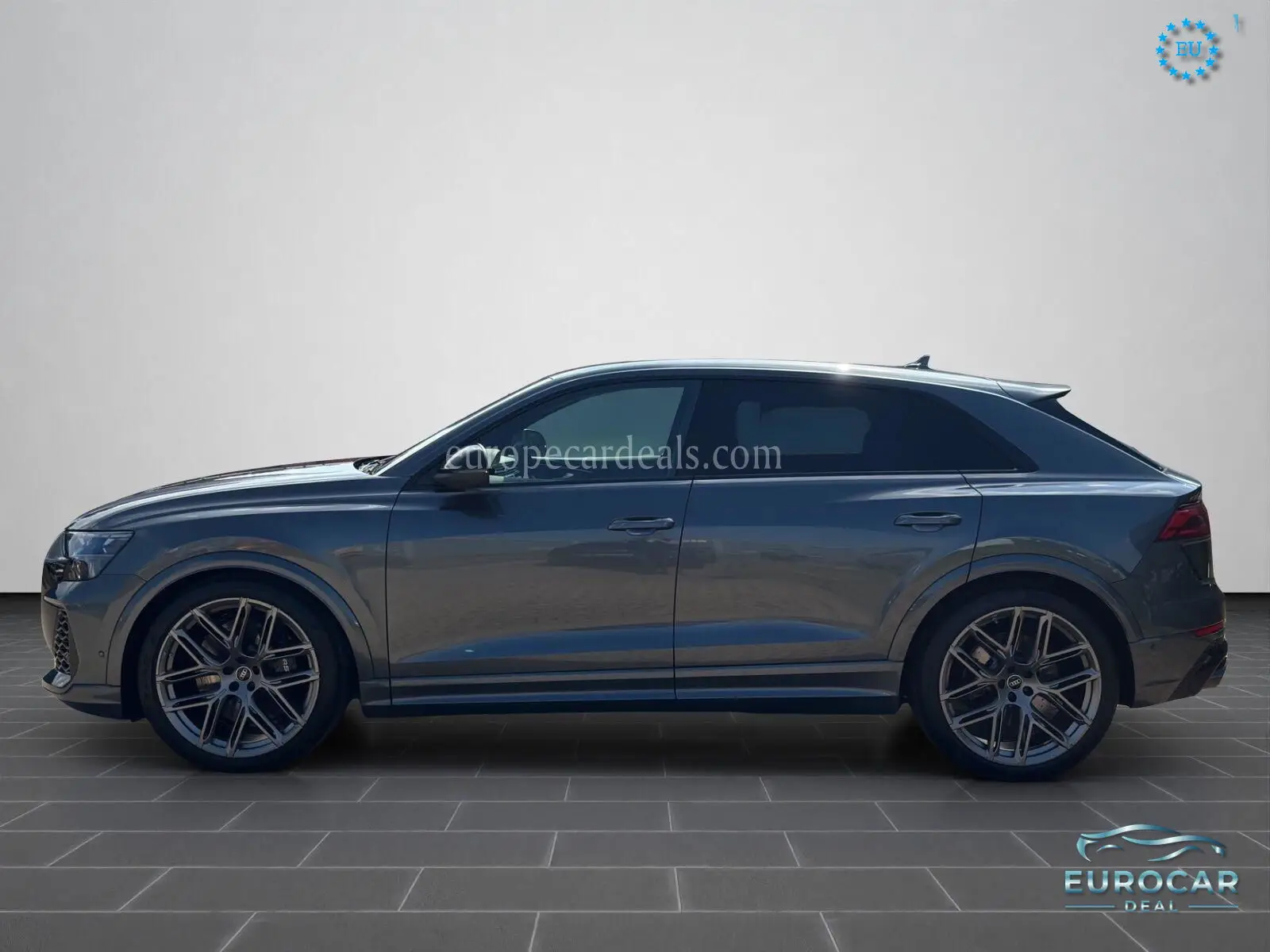 Audi RSQ8