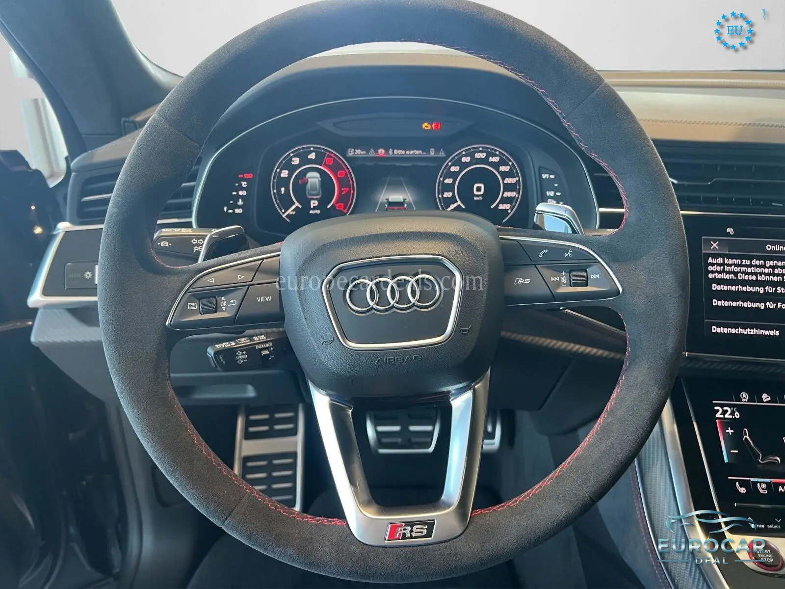 Audi RSQ8
