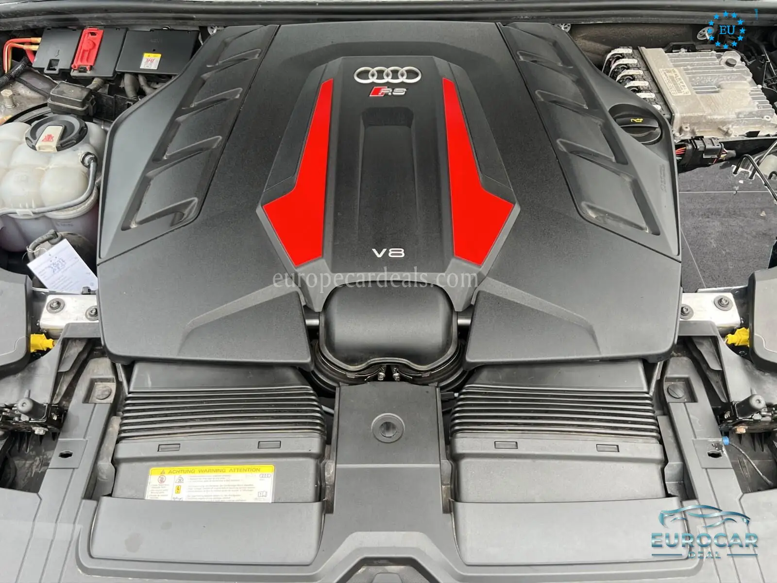 Audi RSQ8