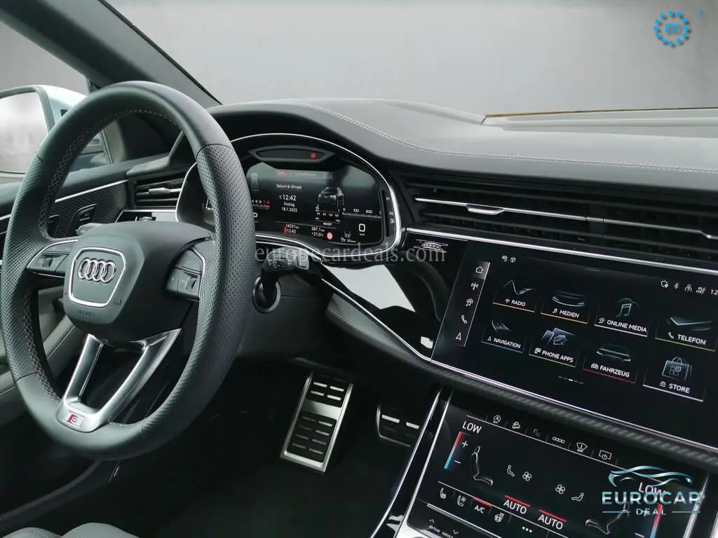 Audi SQ8