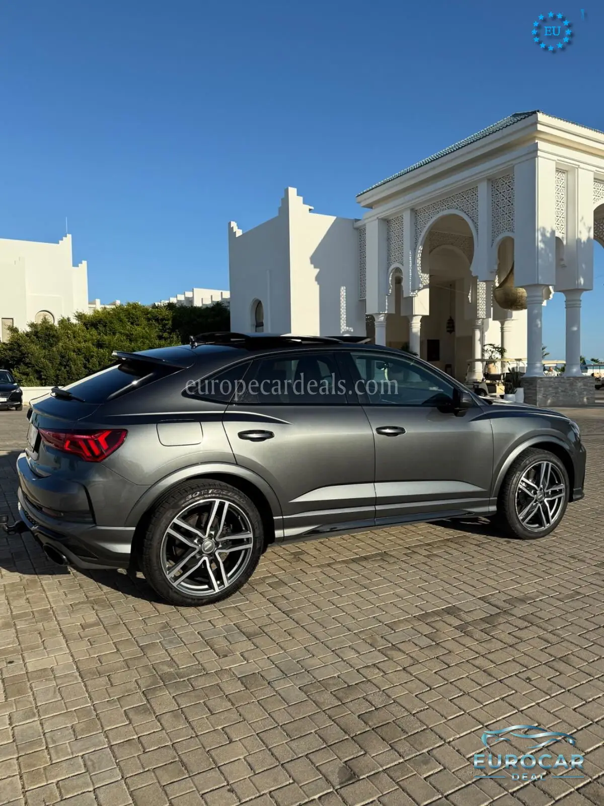 Audi RSQ3