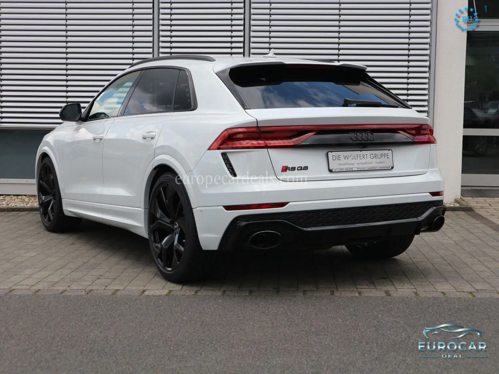 Audi RSQ8