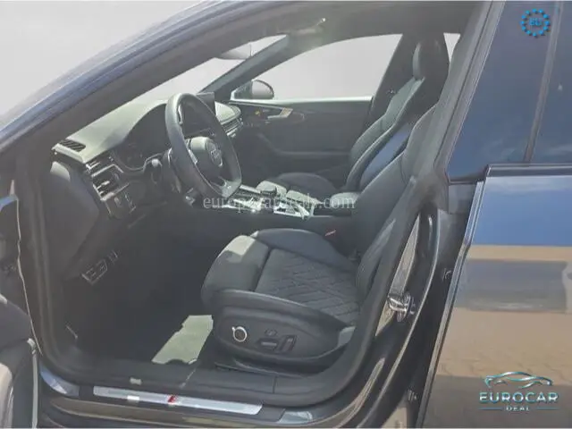 Audi S5