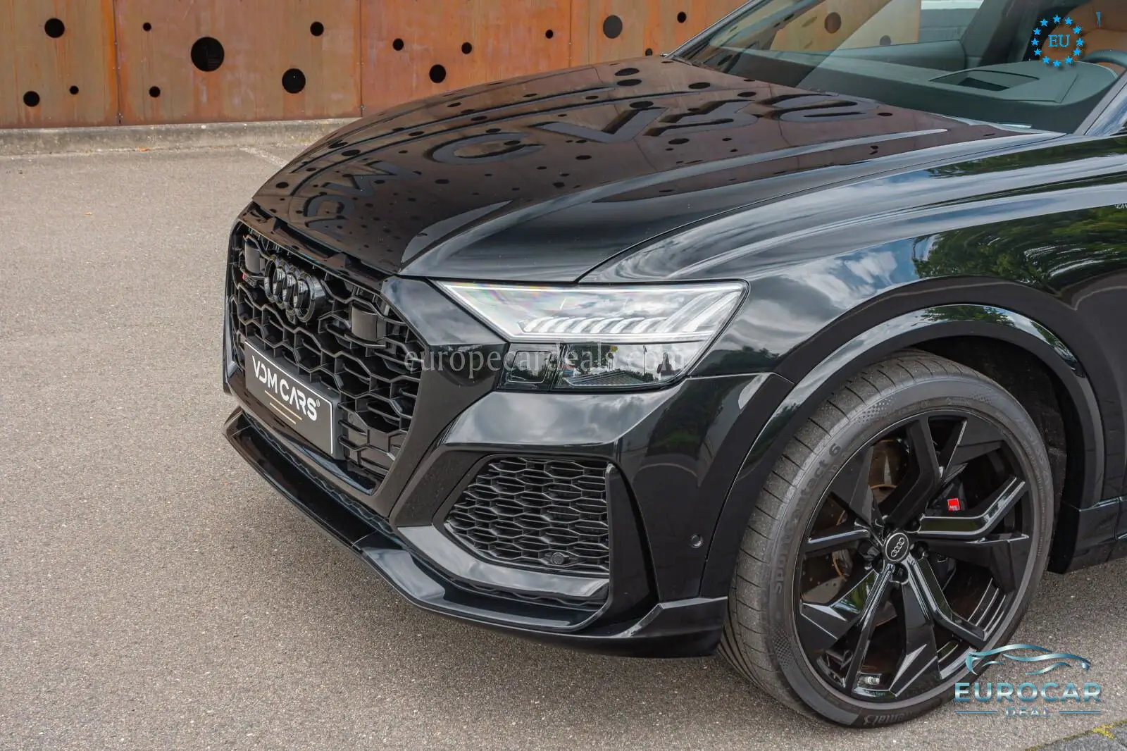 Audi RSQ8