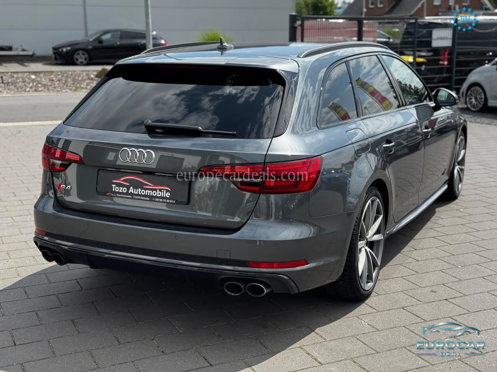 Audi S4