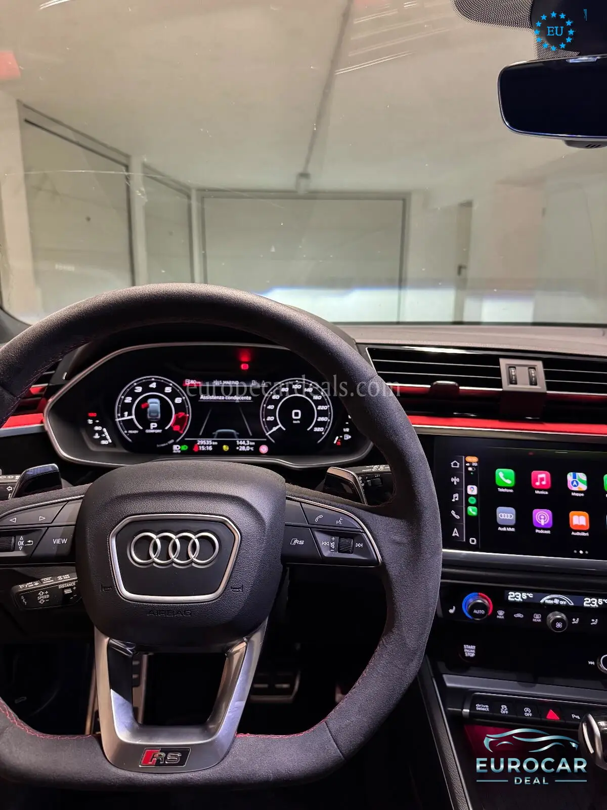 Audi RSQ3