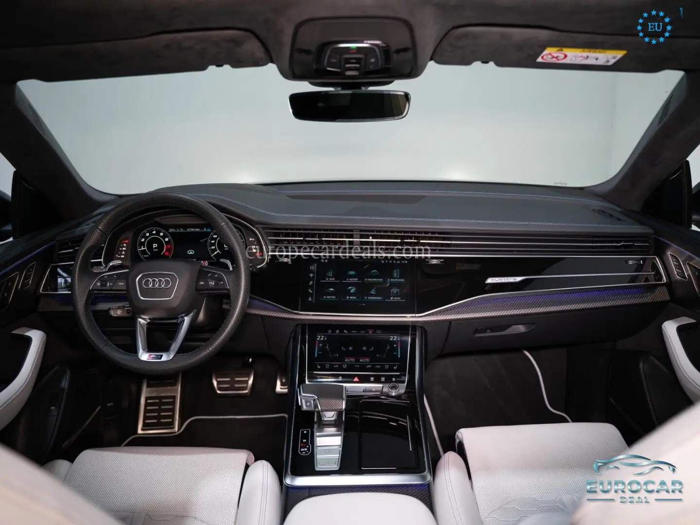 Audi RSQ8