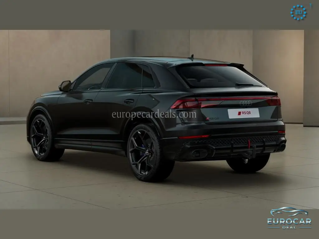 Audi RSQ8