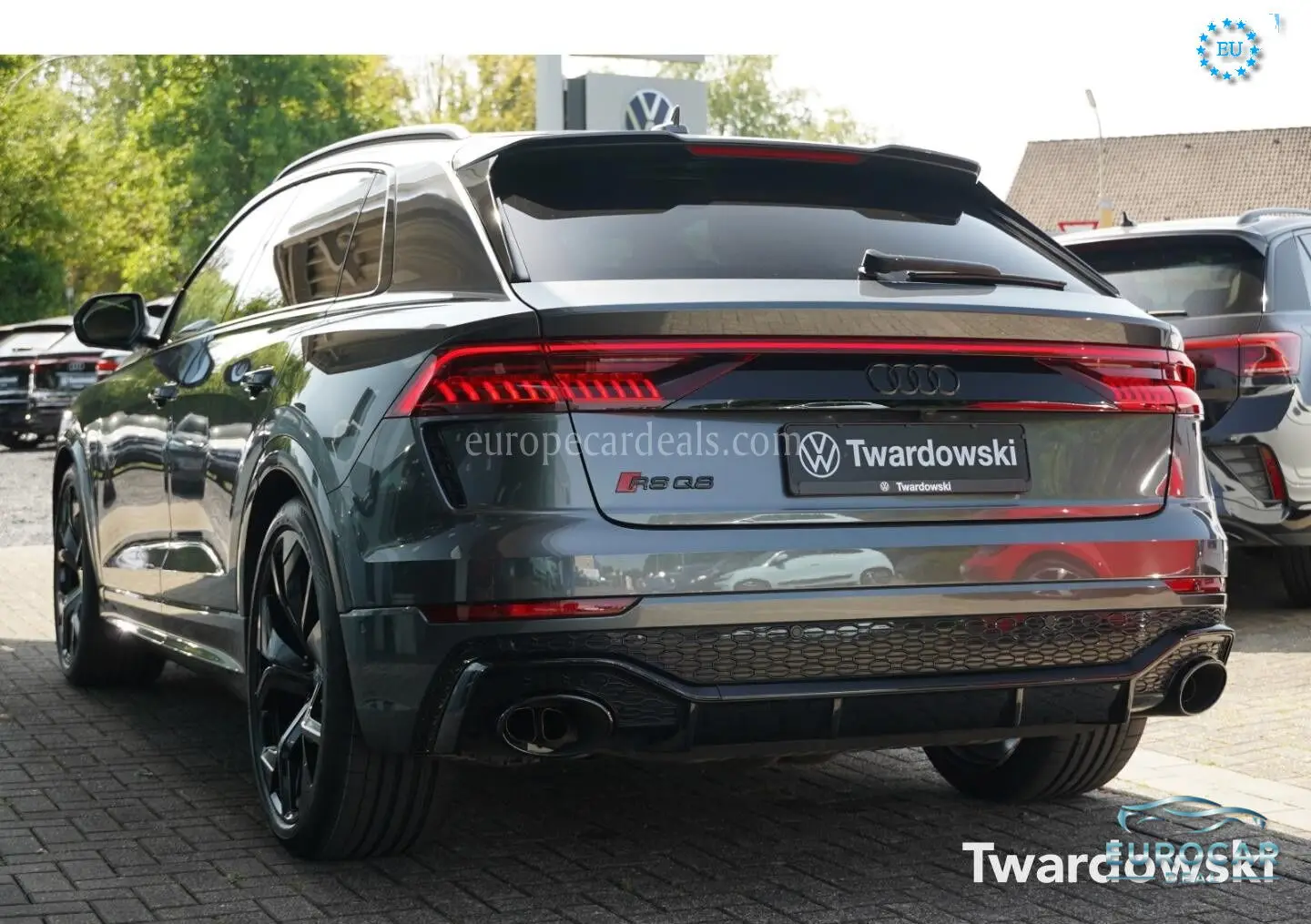 Audi RSQ8