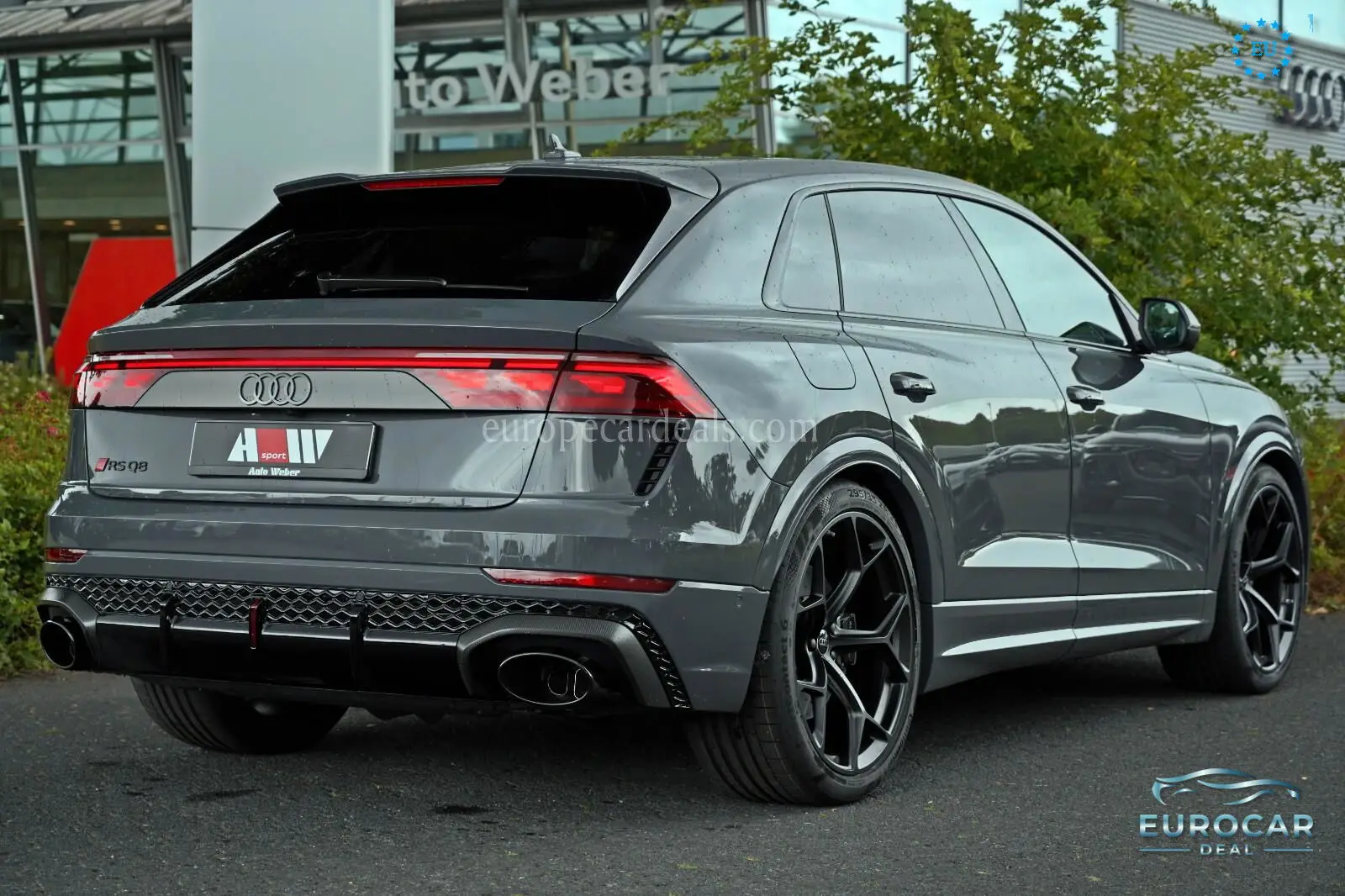 Audi RSQ8