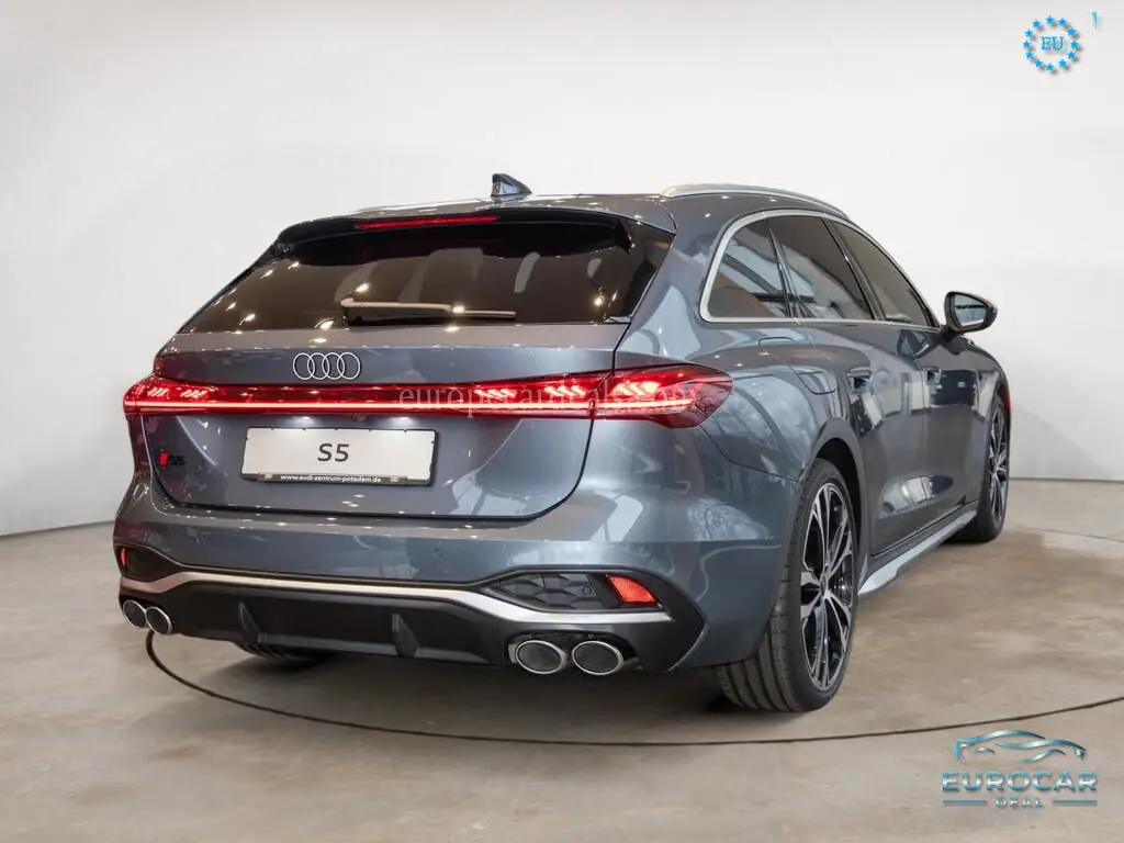 Audi S5