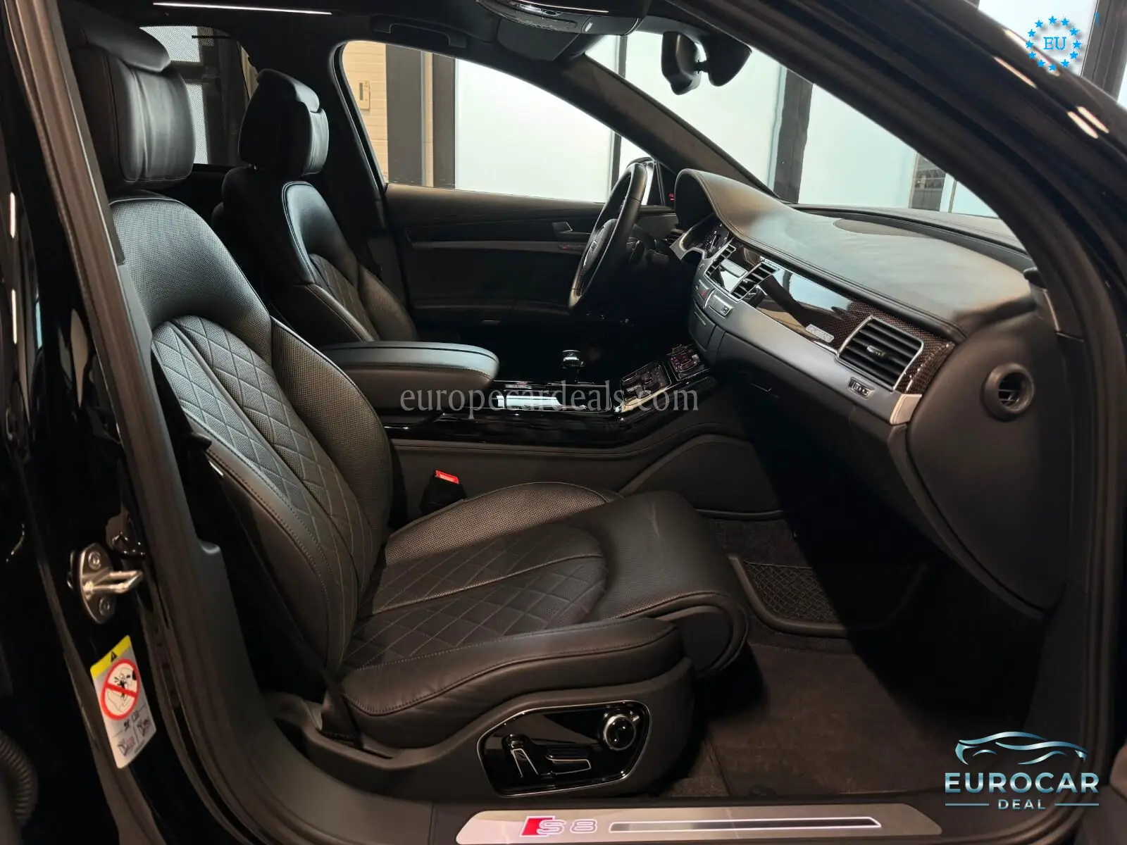 Audi S8