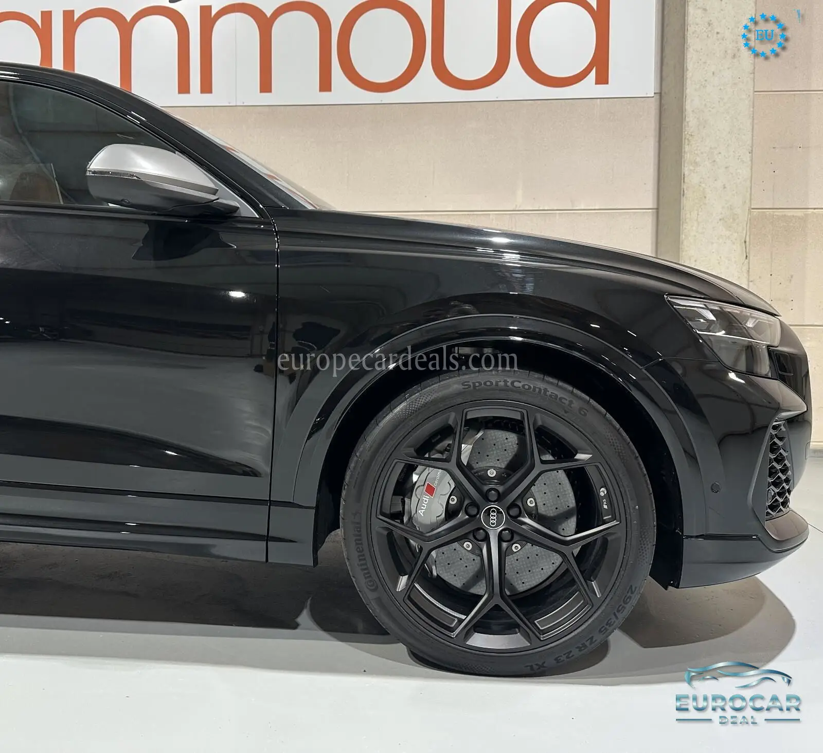 Audi RSQ8