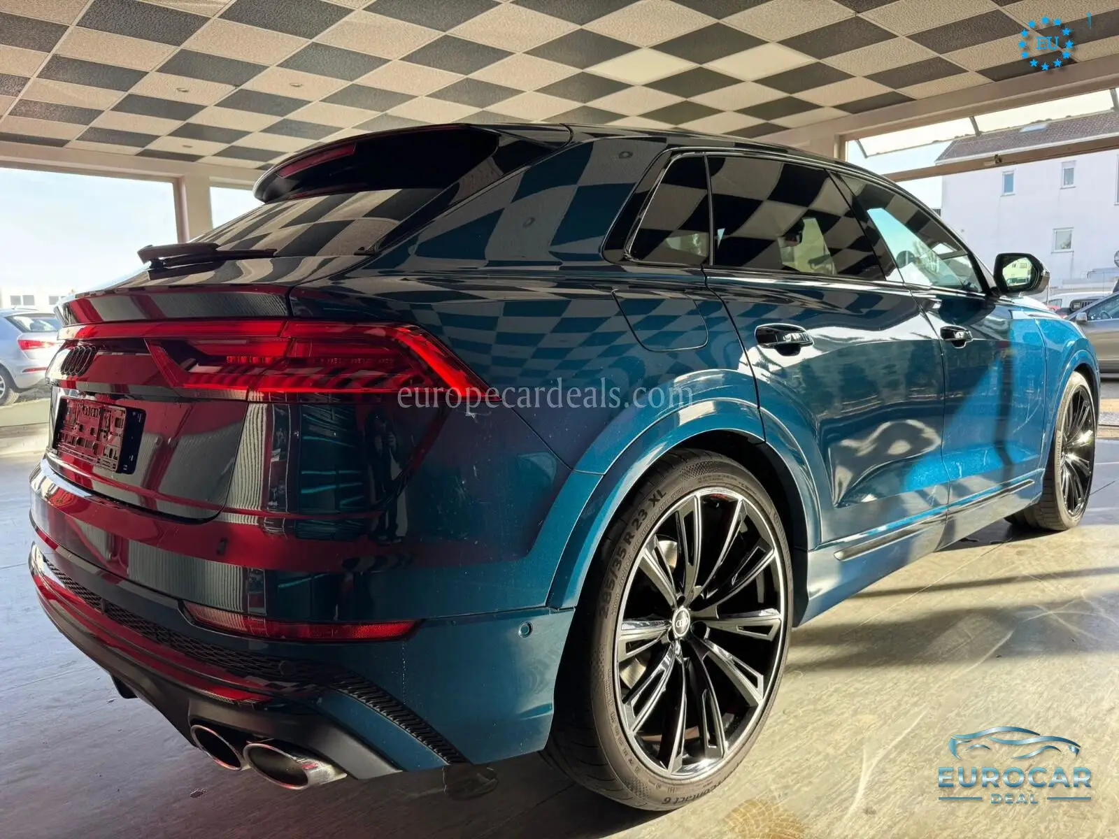 Audi SQ8