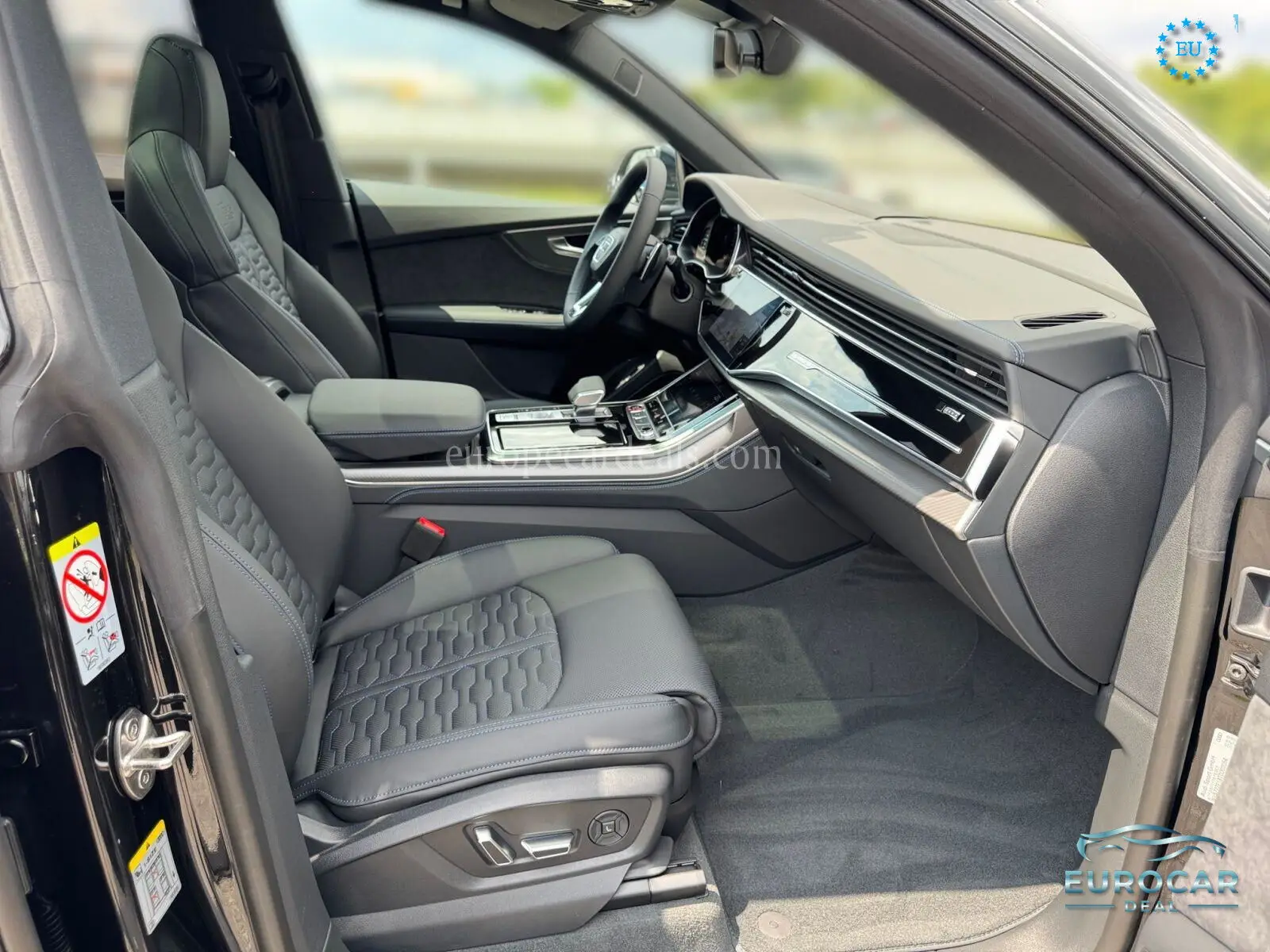 Audi RSQ8
