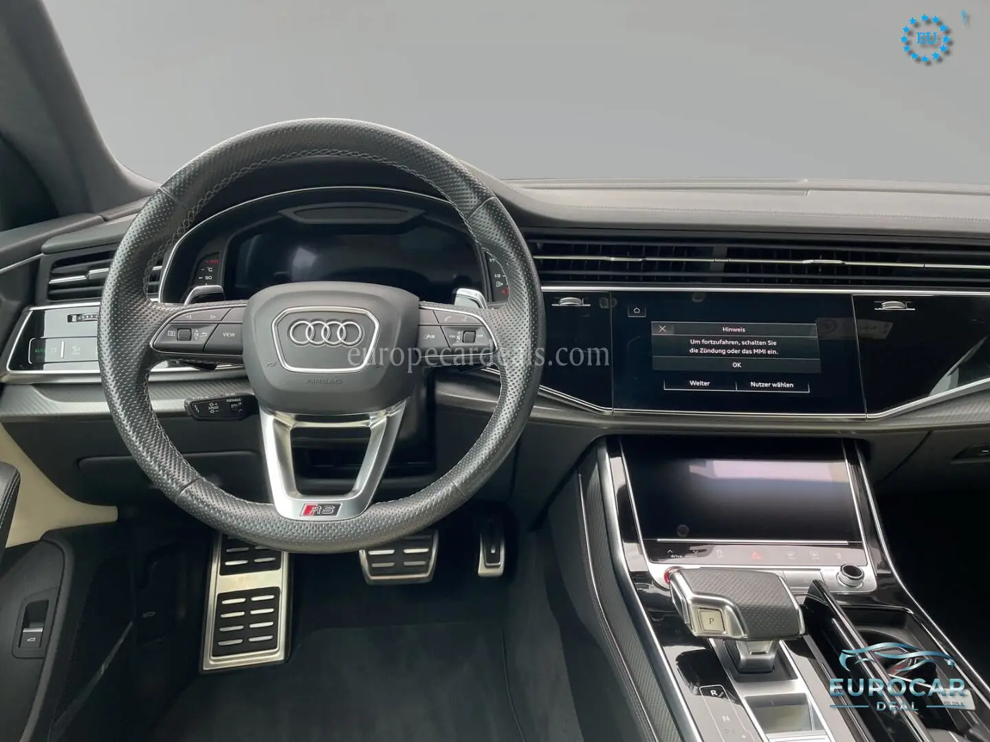 Audi RSQ8
