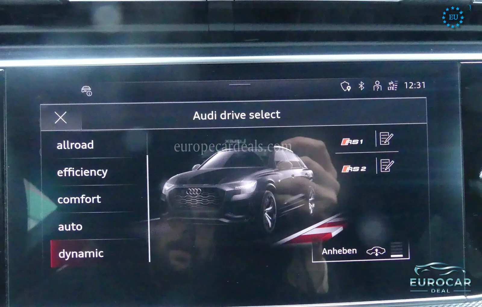 Audi RSQ8
