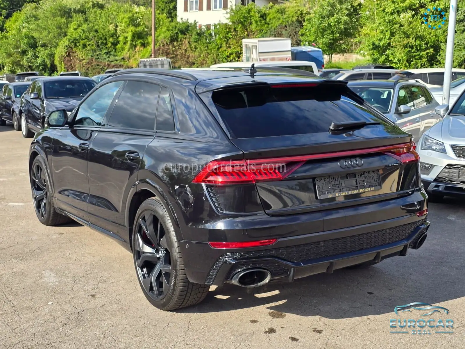 Audi RSQ8