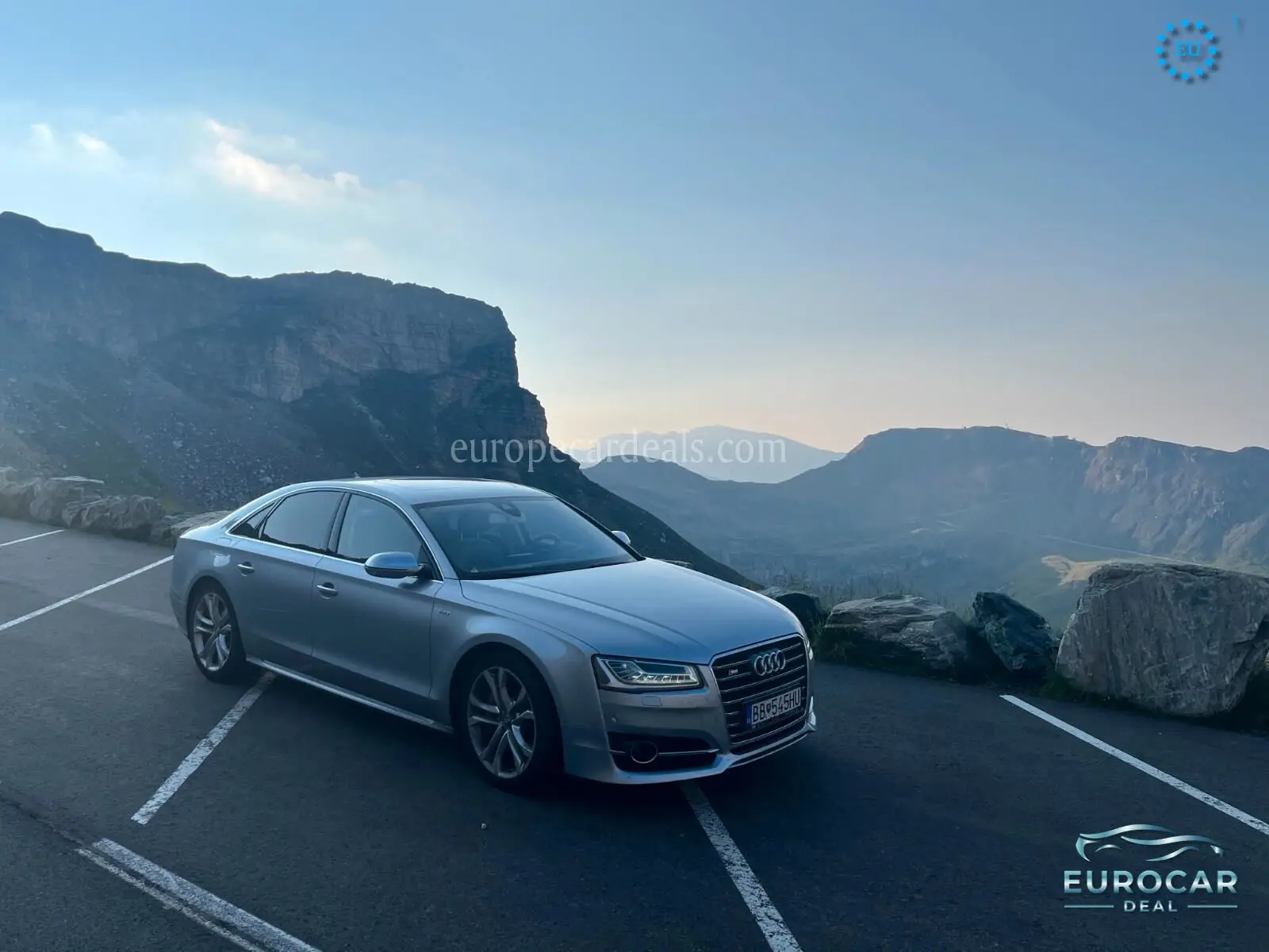 Audi S8