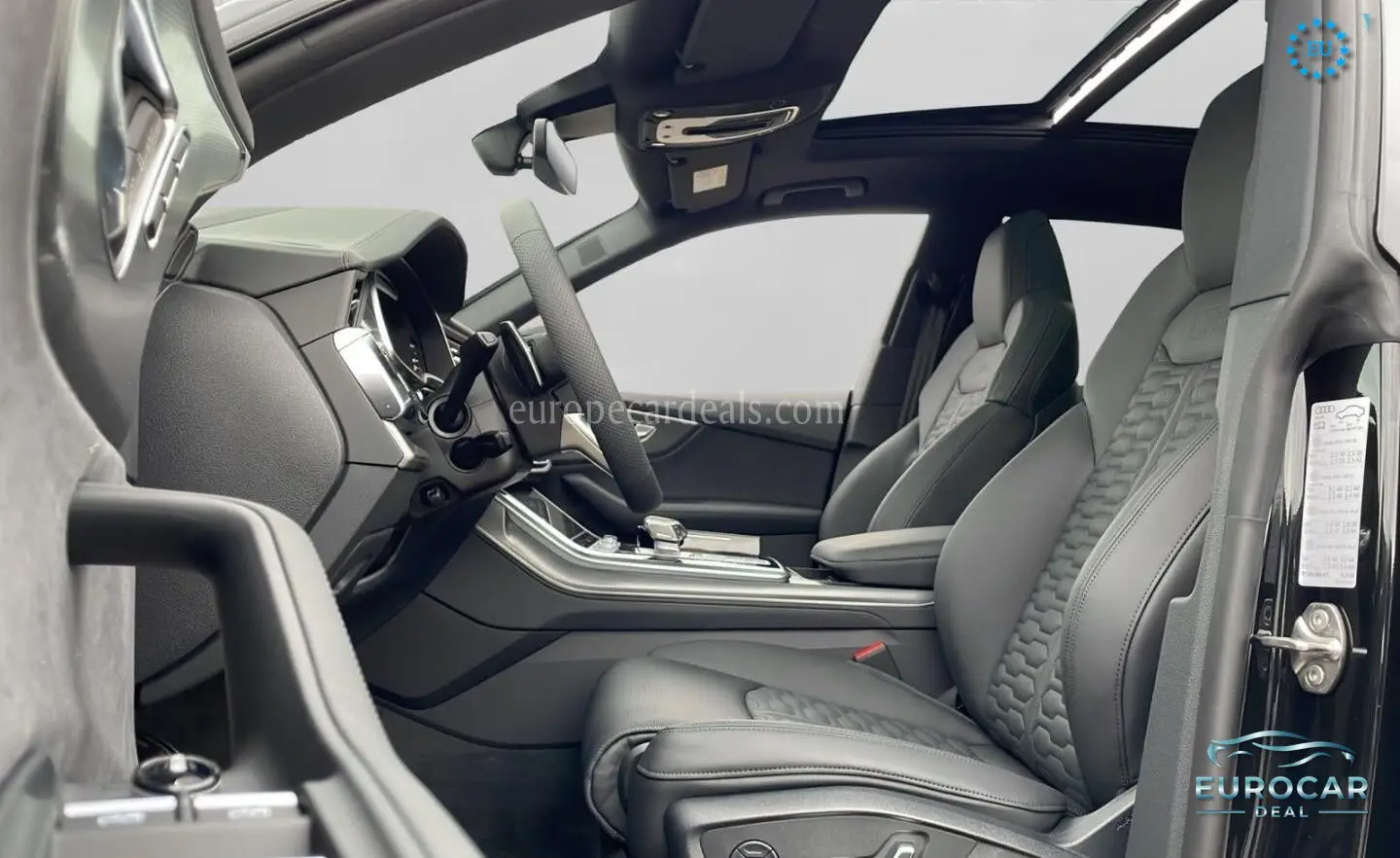 Audi RSQ8